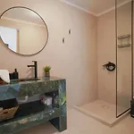Seabed Mykonos Apartahotel