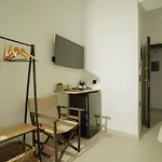 Apartahotel Seabed Mykonos 4*