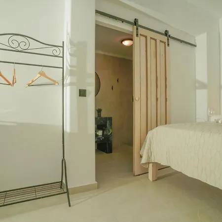 Seabed Mykonos Aparthotel