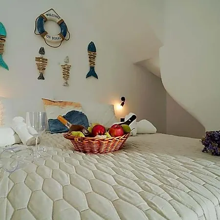Apartahotel Seabed Mykonos 4*
