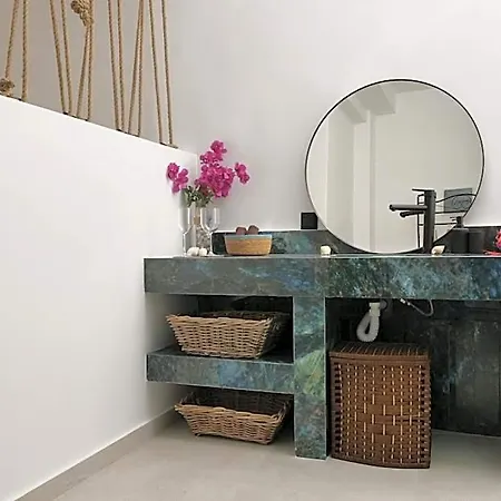 Apartahotel Seabed Mykonos 4*